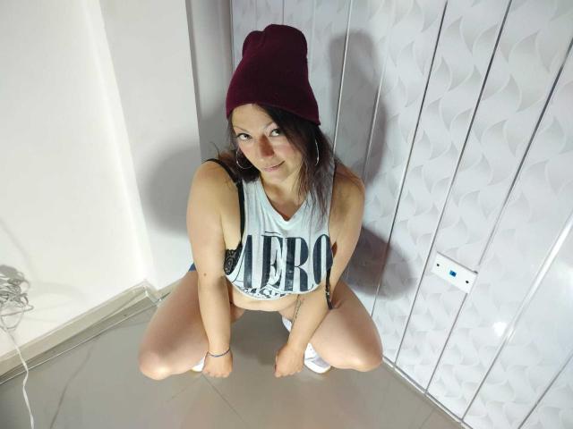 SusanaHotSex - Live porn &amp; sex cam - 27981662