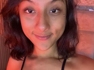 SheaCumDumpster - Live porn &amp; sex cam - 27982721