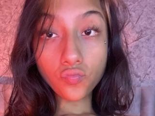 SheaCumDumpster - Live porn &amp; sex cam - 27982739