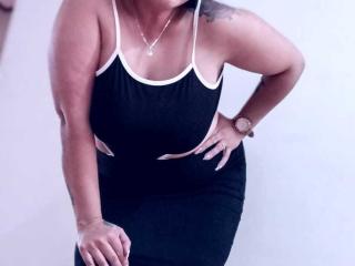 AngeleRoux - Live sex cam - 27983921