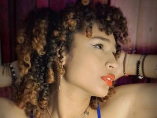 NaomiMoss - Live porn &amp; sex cam - 27984056