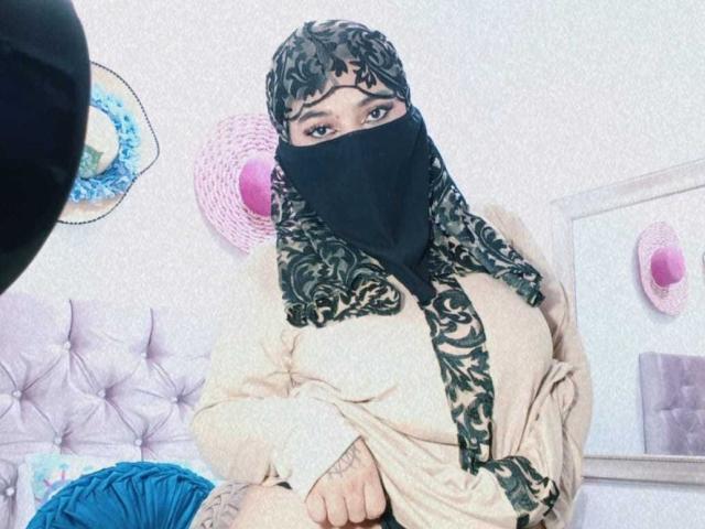 InayaKhalifa - Live porn &amp; sex cam - 27985190