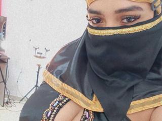 InayaKhalifa - Live porn &amp; sex cam - 27985250