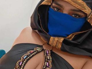 InayaKhalifa - Live porn &amp; sex cam - 27985271