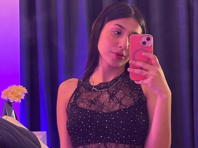 SophieBeaumont - Live porn &amp; sex cam - 27987743