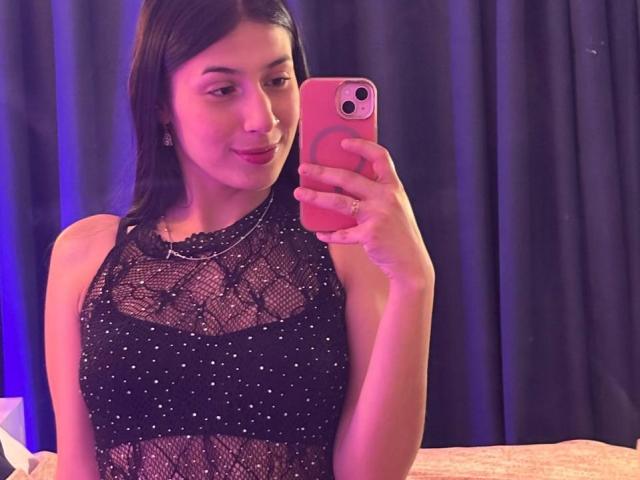 SophieBeaumont - Live Sex Cam - 27987746