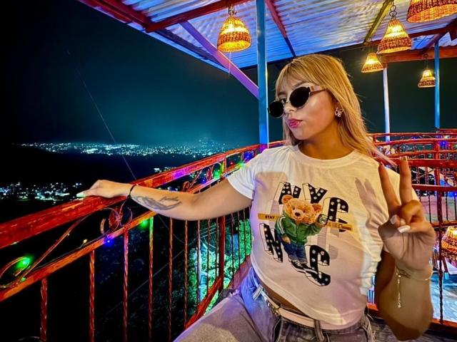 SofiaFoxx - Camera khiêu dâm &amp; quyến rũ trực tiếp - 27989054