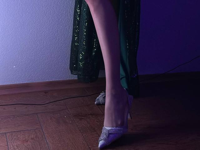 AraiaSheri - ライブポルノ&amp;セックスカム - 27992087