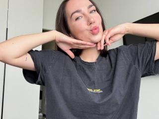 AraiaSheri - Live porn &amp; sex cam - 27992150