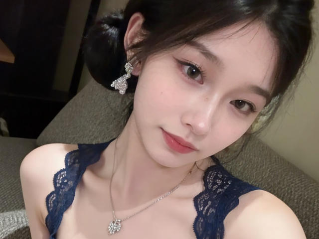 LinlinYa - Live sex cam - 27993077