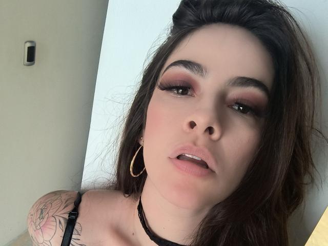 ChristineBray - Live sex cam - 27993251