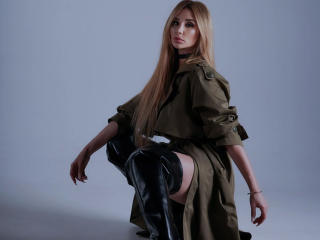 PlayfullBella-hot - Live porn &amp; sex cam - 27994349