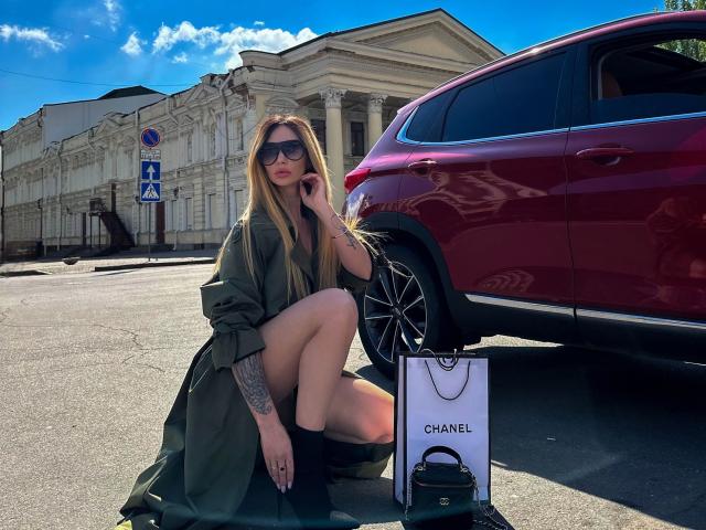 PlayfullBella-hot - сексуальная веб-камера в реальном времени - 27994358