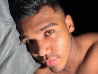 CamiloBuckxHot - Live porn &amp; sex cam - 27994442