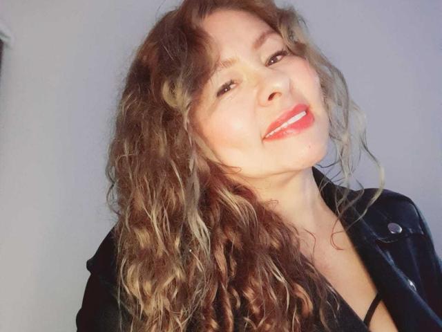 MiaAmoretti - Live porn &amp; sex cam - 27994490