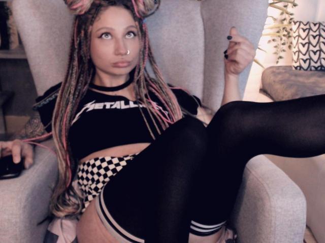 AliceAndCristal - Live porn &amp; sex cam - 27995207
