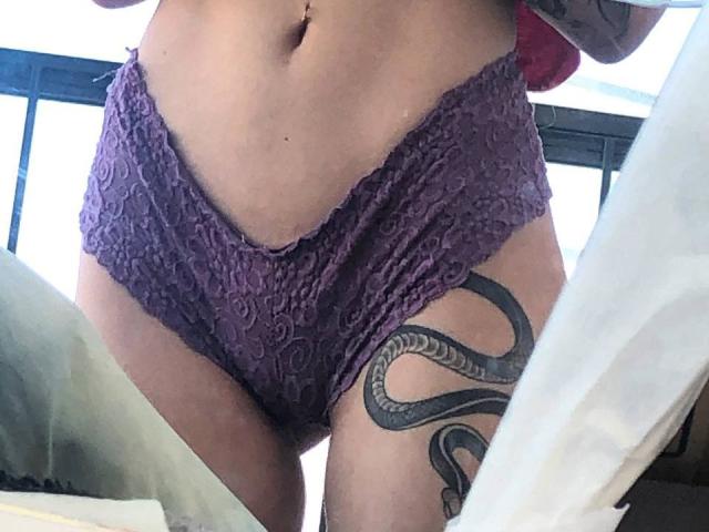 AliceAndCristal - Live porn &amp; sex cam - 27995372