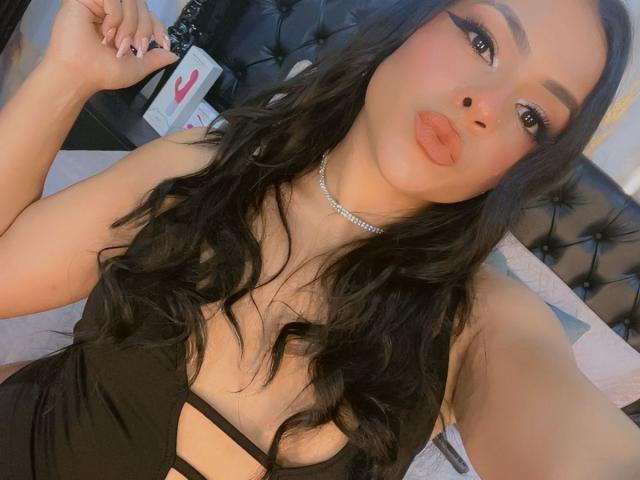 LindaFrancoo - פורנו בשידור חי ומצלמת סקס - 27995642