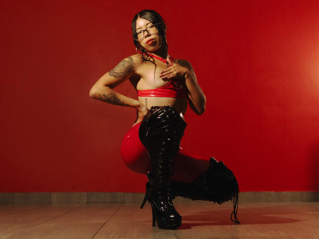 MiaDeLune - Live porn &amp; sex cam - 27996143