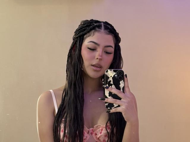 RheaVolk - Live porn &amp; sex cam - 27996263