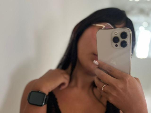 AmelineRousseau - Live porn &amp; sex cam - 27996383