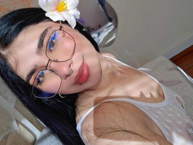 EmmaCollinsHot - Sexe cam en vivo - 27996905