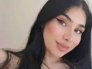 EmmaCollinsHot - Live porn &amp; sex cam - 27996977