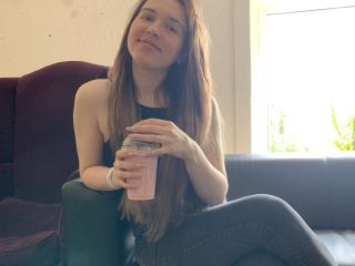 AliceAndCristal - Live porn &amp; sex cam - 27997196