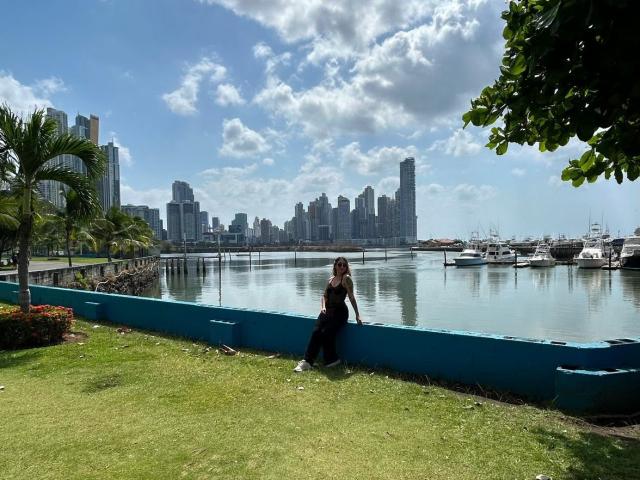 SabrinaDesire - сексуальная веб-камера в реальном времени - 27998351