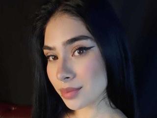 EmmaCollinsHot - Live porn &amp; sex cam - 27998441