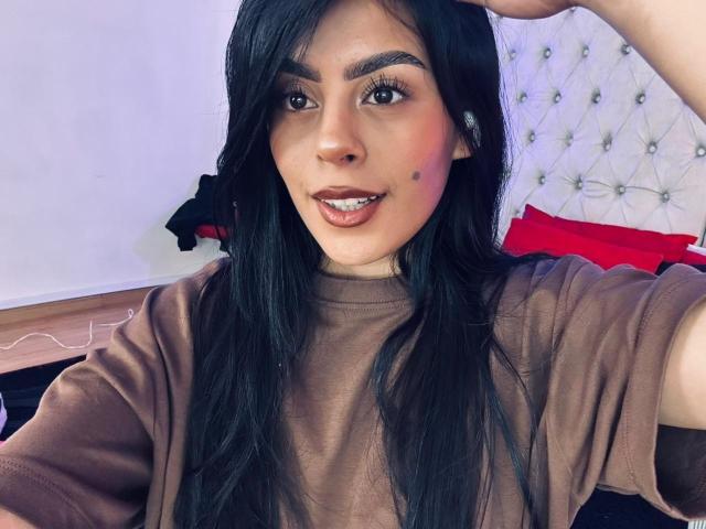 CamilePretty - Live sex cam - 28000190