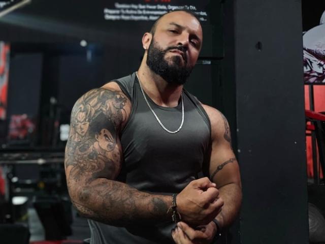 BardoCkroy69 - Live porn &amp; sex cam - 28000613