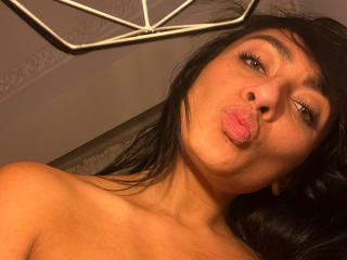 AmelineRousseau - Live porn &amp; sex cam - 28004273