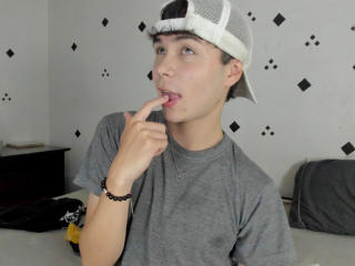 Crushnier - Live porn &amp; sex cam - 28004966