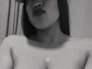 IvannaDuran - Sexe cam en vivo - 28007090