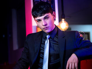 LukeHowlandy - Sexe cam en vivo - 28007429