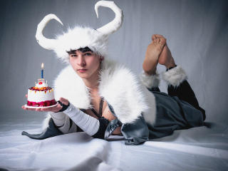 LukeHowlandy - Sexe cam en vivo - 28007585