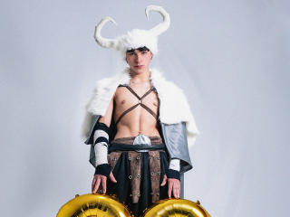 LukeHowlandy - сексуальная веб-камера в реальном времени - 28007633