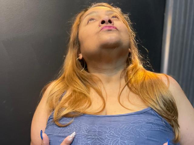 MonzerratBoyer - Live porn &amp; sex cam - 28007741