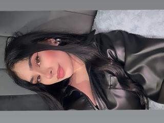 EmmaCollinsHot - Live porn &amp; sex cam - 28010078