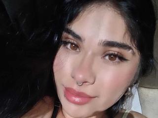 EmmaCollinsHot - Live porn &amp; sex cam - 28010093