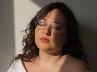 KristineMora - Live Sex Cam - 28010126