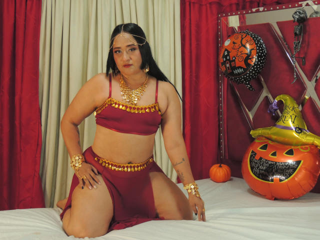 MicaelaHot - Live Sex Cam - 28011137