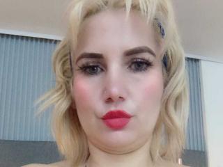 GiuliaAddams - Sexe cam en vivo - 28013054