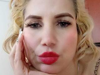 GiuliaAddams - Sexe cam en vivo - 28013081