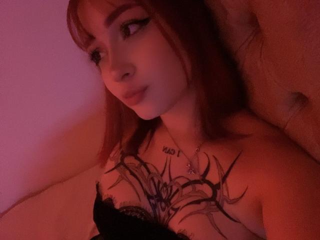 DarkCourtney - Live porn &amp; sex cam - 28013609