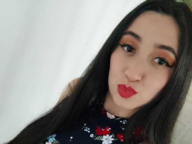 JuliethCruz - Live porn &amp; sex cam - 28015286