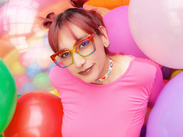 AliRousse - Sexe cam en vivo - 28015337