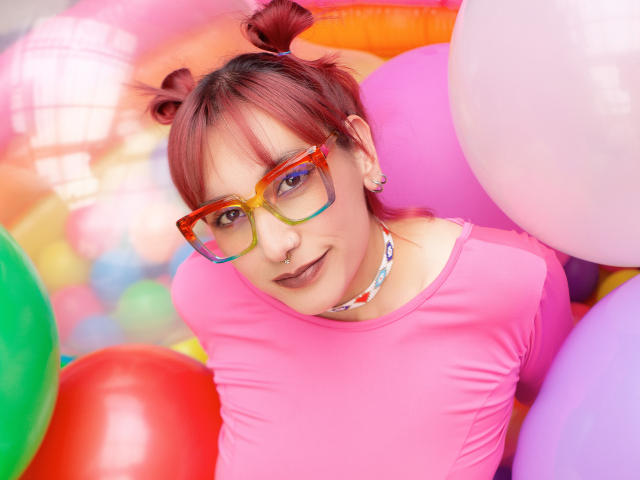 AliRousse - Élő pornó és szexkamera - 28015343