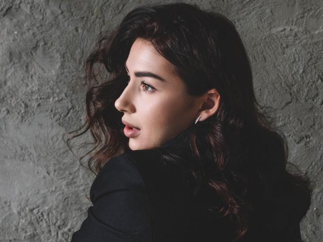 OliviaCluff - ライブポルノ&amp;セックスカム - 28021922